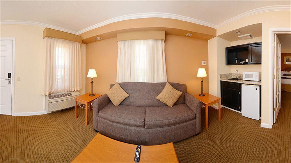 Aggie Inn, Ascend Hotel Collection Davis Extérieur photo