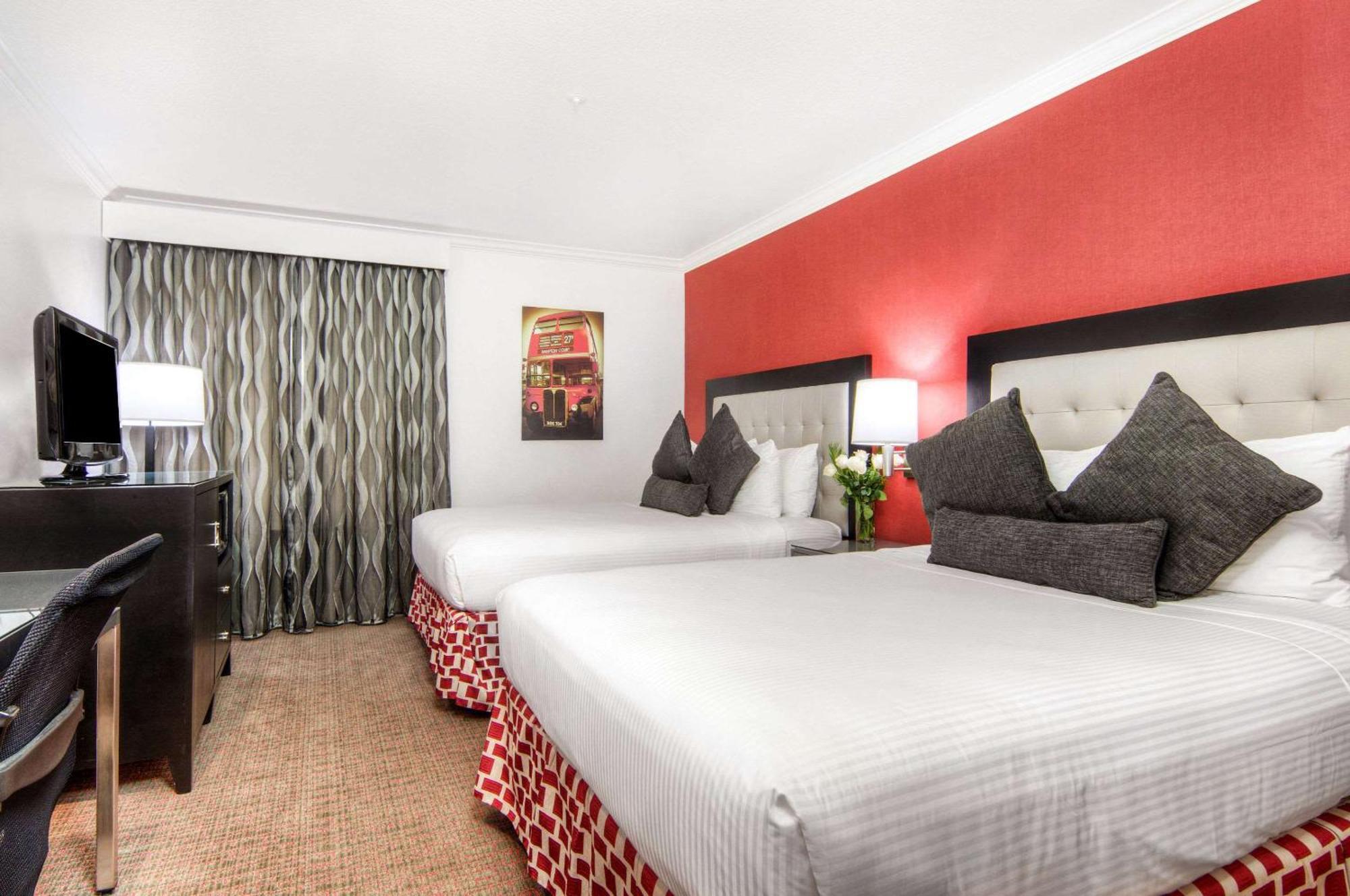 Aggie Inn, Ascend Hotel Collection Davis Extérieur photo